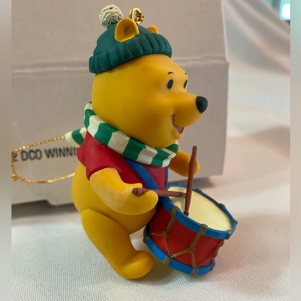 Vintage Disney Christmas ornament - Winnie the Pooh - in original box